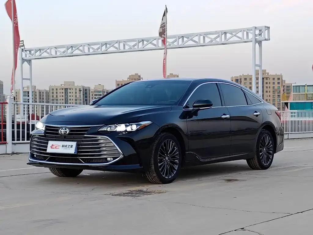 Toyota Avalon 2022 из CN, фото 3