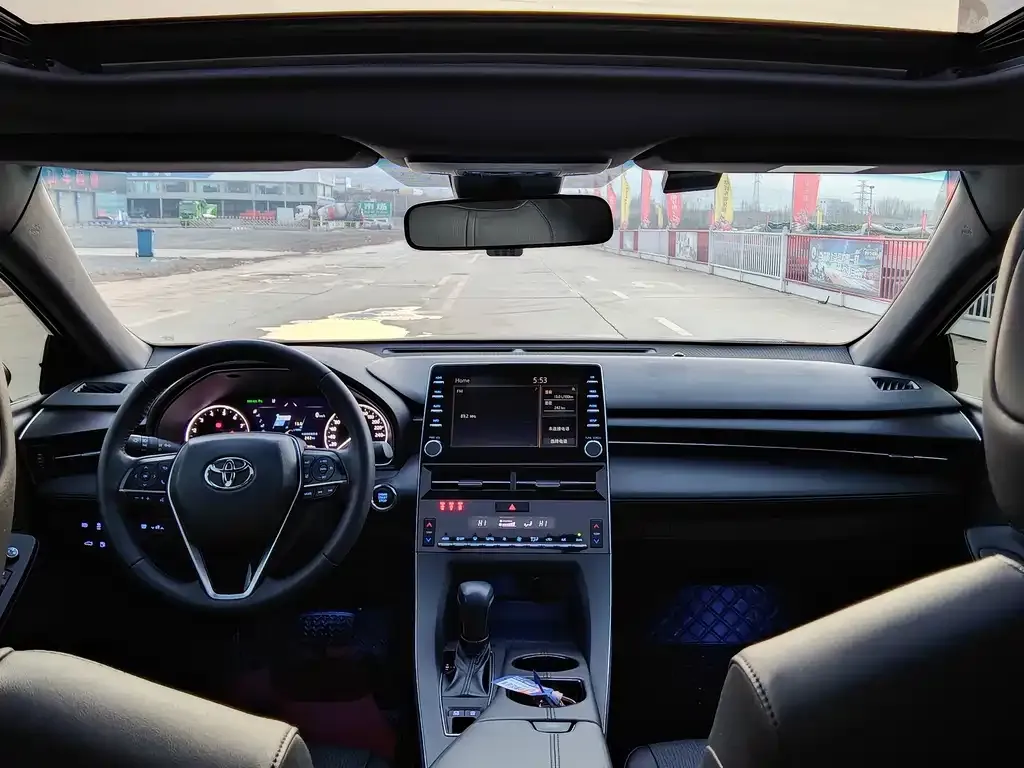 Toyota Avalon 2022 из CN, фото 9