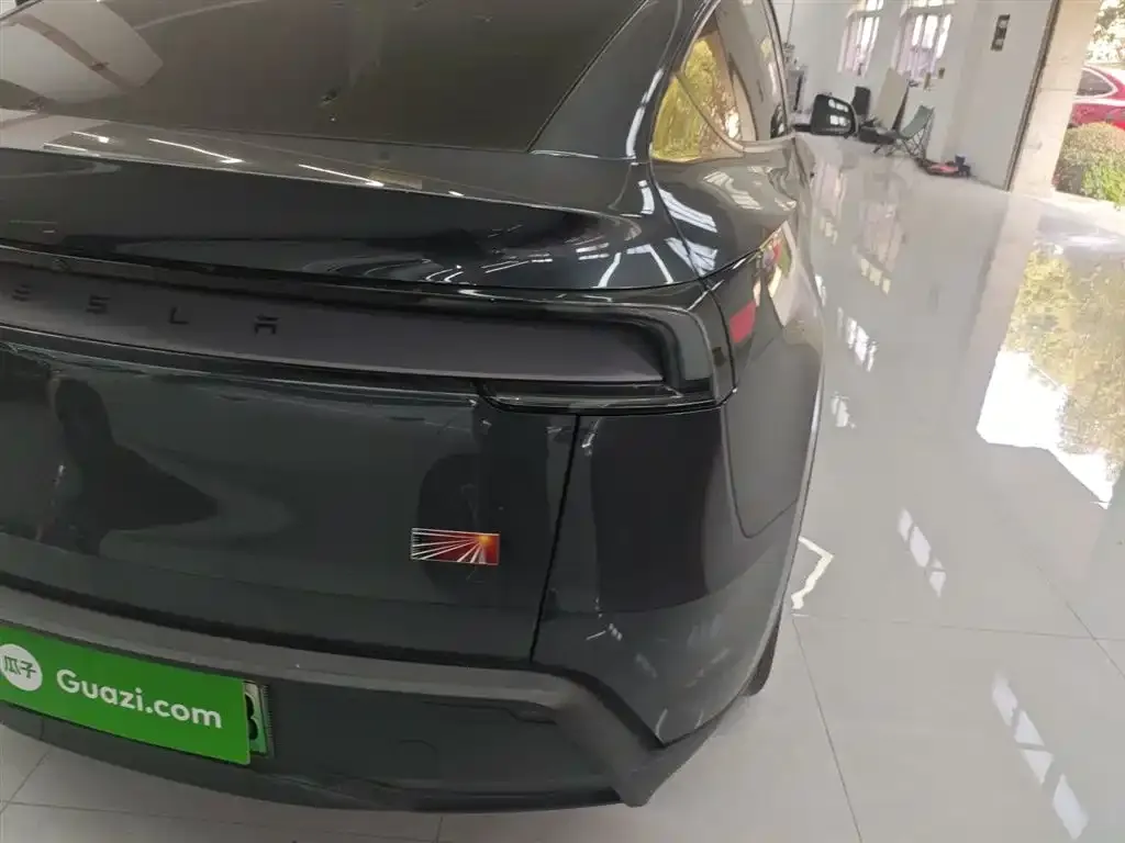 Tesla Model Y 2025 из CN, фото 10