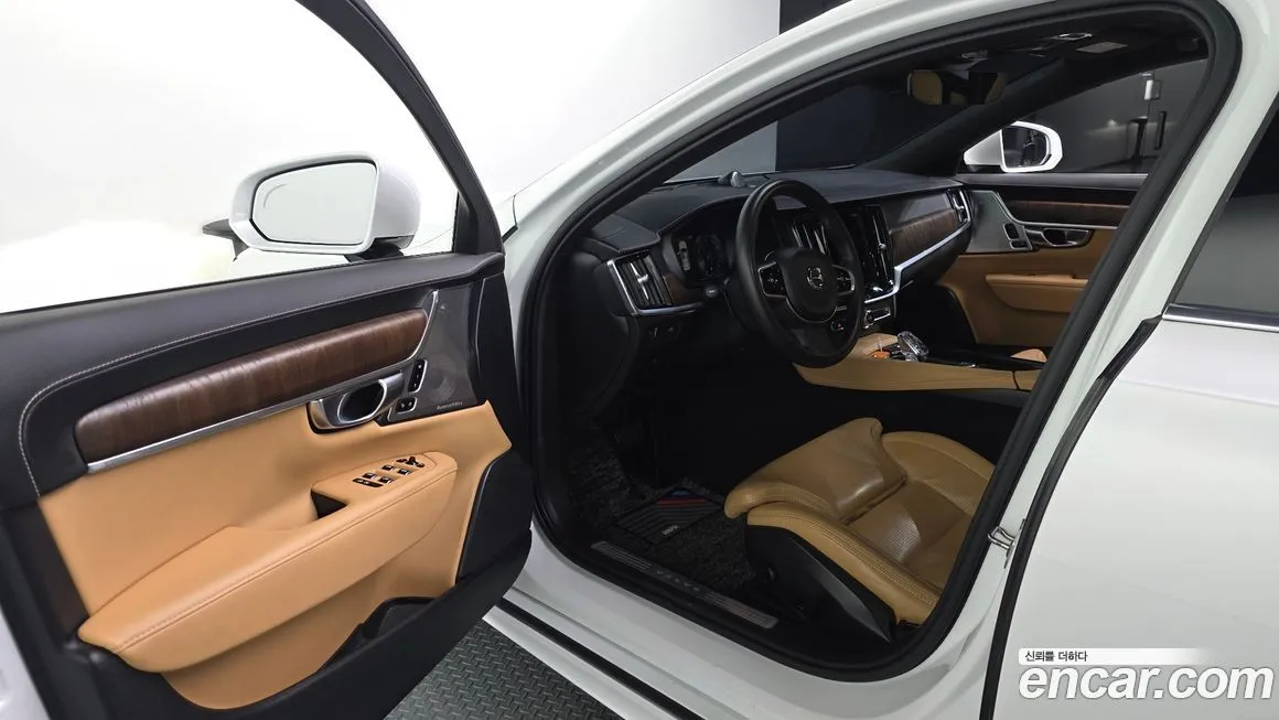 Volvo S90 — фото 10