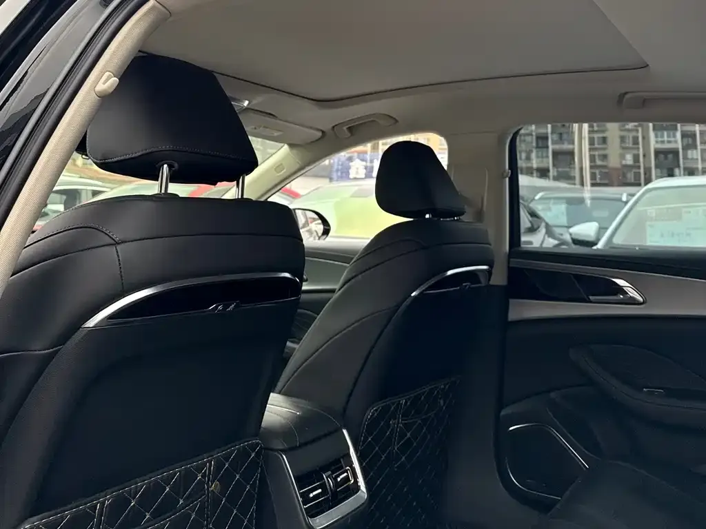 Hongqi H5 2022 из CN, фото 2