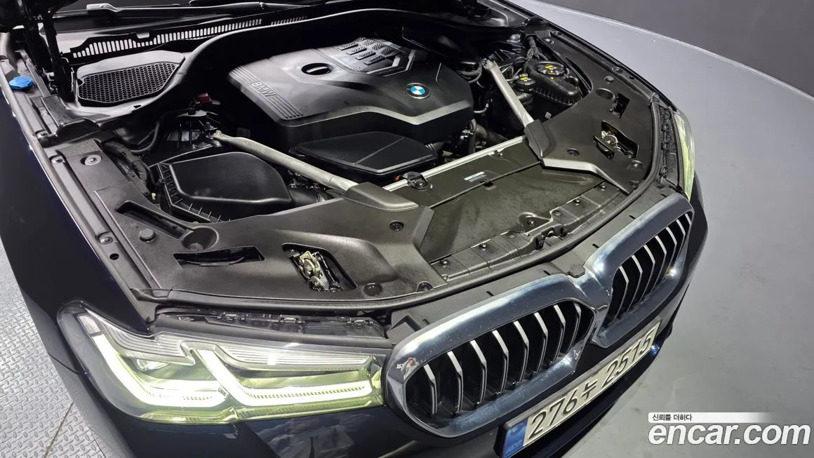 BMW 5-Series 2022 из KR, фото 8