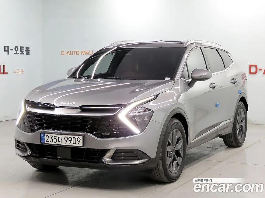 Kia Sportage — фото 1