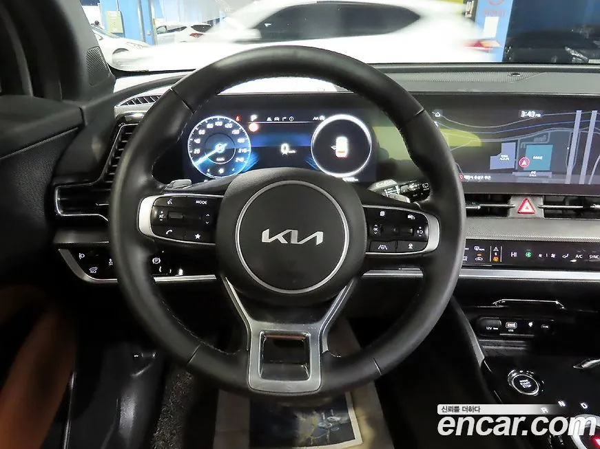 Kia Sportage — фото 8