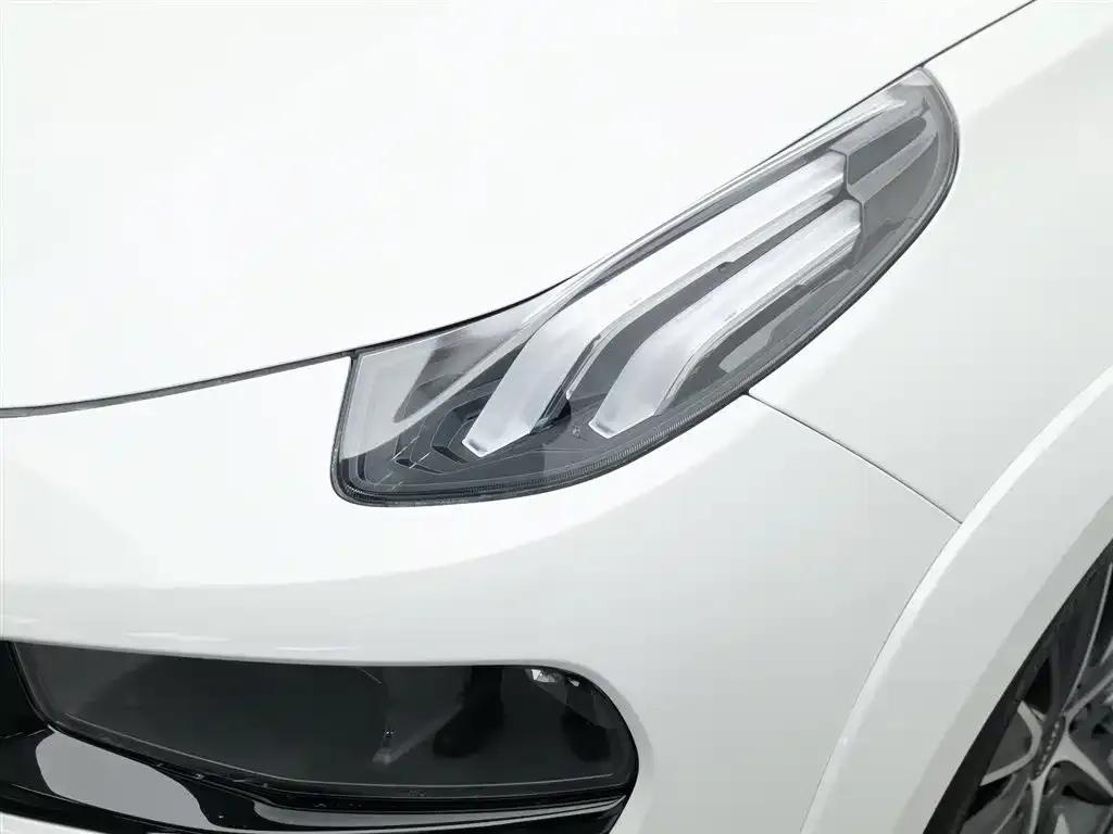 Lynk & Co 02 Hatchback 2023 из CN, фото 7