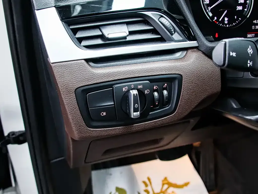 BMW X1 2022 из CN, фото 6