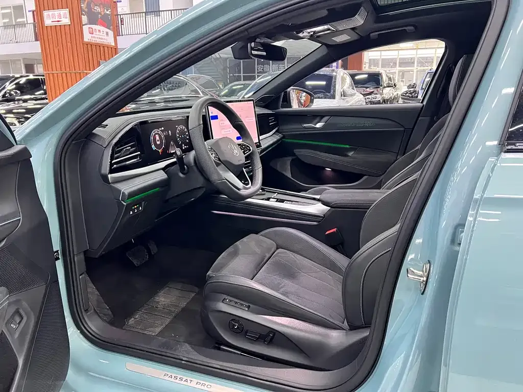 Volkswagen Passat 2024 из CN, фото 6