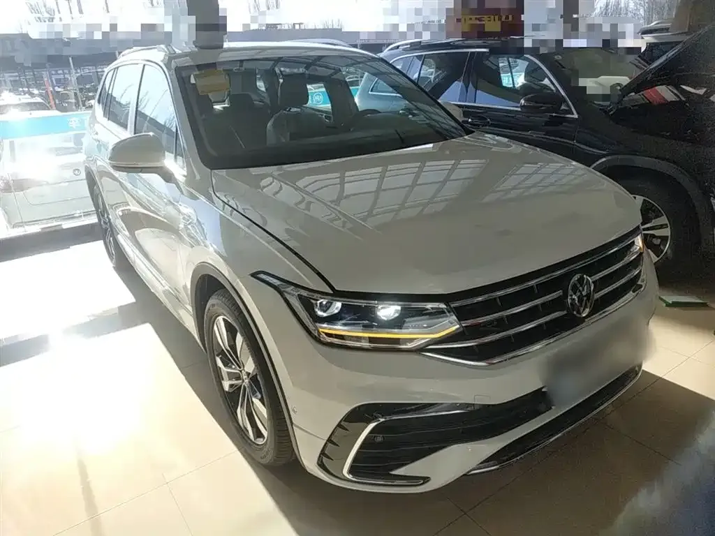 Volkswagen Tiguan L 2025 из CN, фото 4