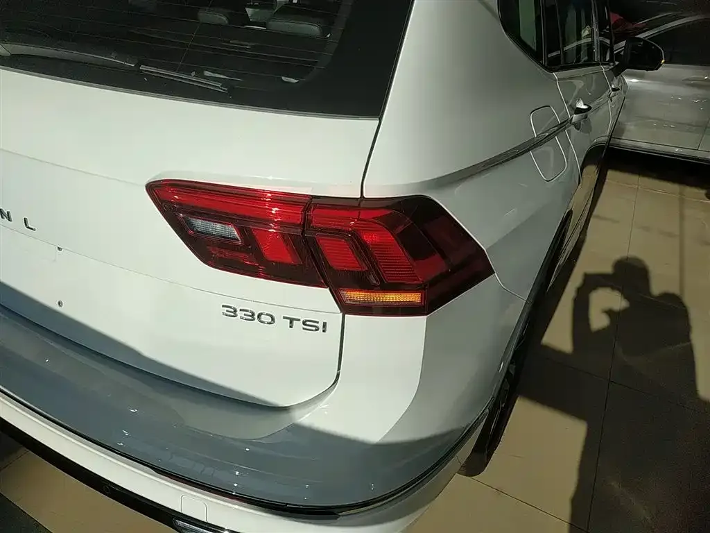 Volkswagen Tiguan L 2025 из CN, фото 7