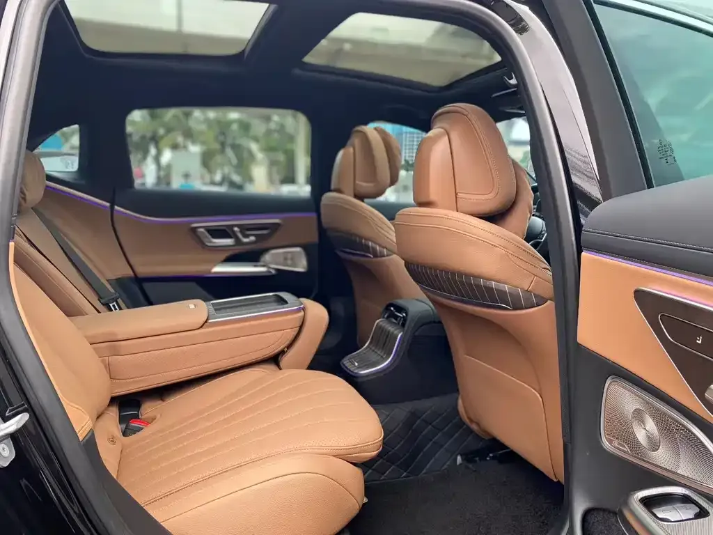 Mercedes-Benz E-Class 2024 из CN, фото 9