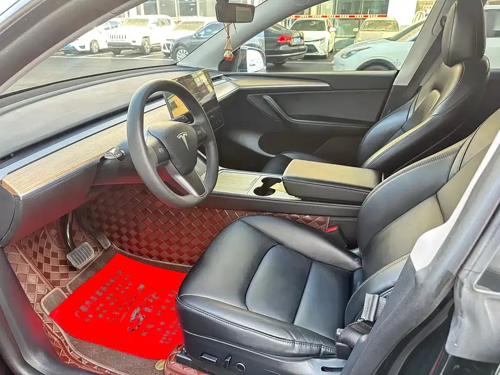 Tesla Model Y 2023 из CN, фото 10
