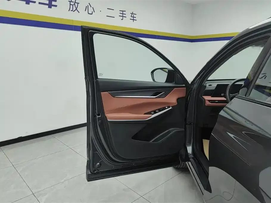 Changan CS75PLUS 2024 из CN, фото 2