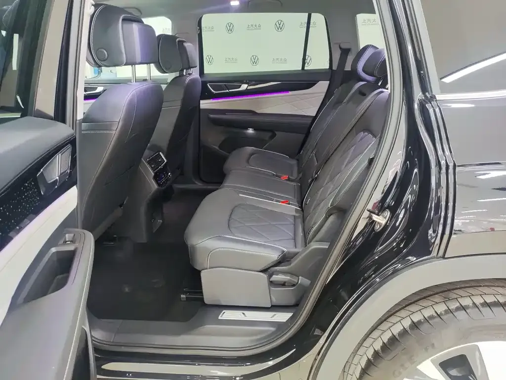 Volkswagen Teramont 2024 из CN, фото 8