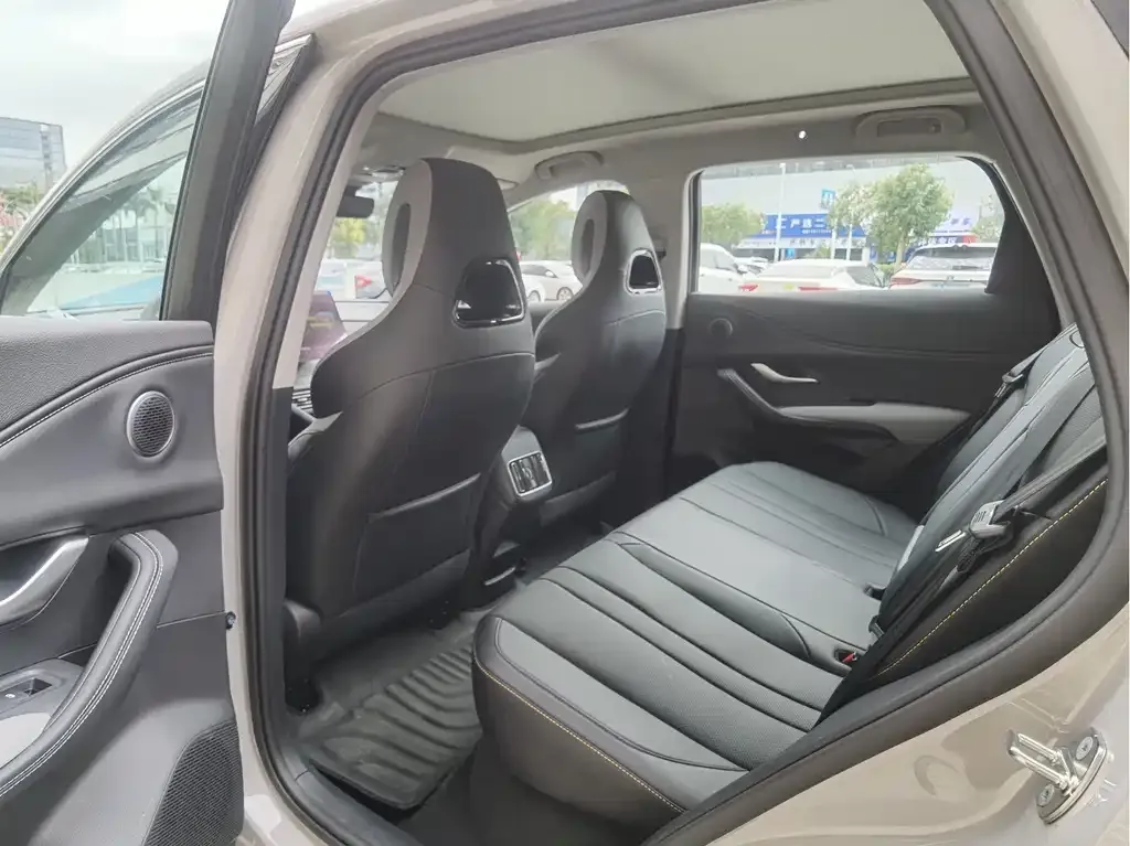 BYD Seal 05 DM-i 2025 из CN, фото 3
