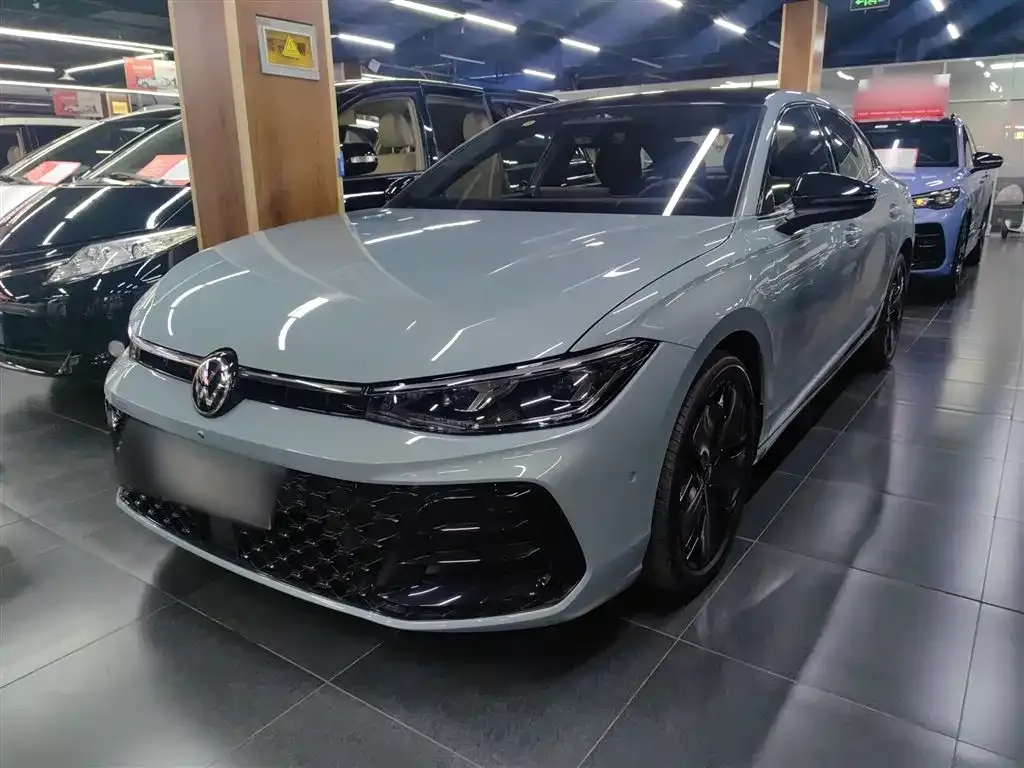 Volkswagen Passat 2024 из CN, фото 9