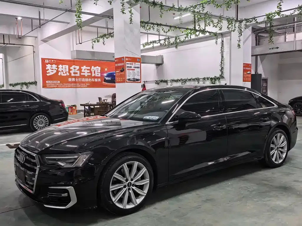 Audi A6L 2023 из CN, фото 1