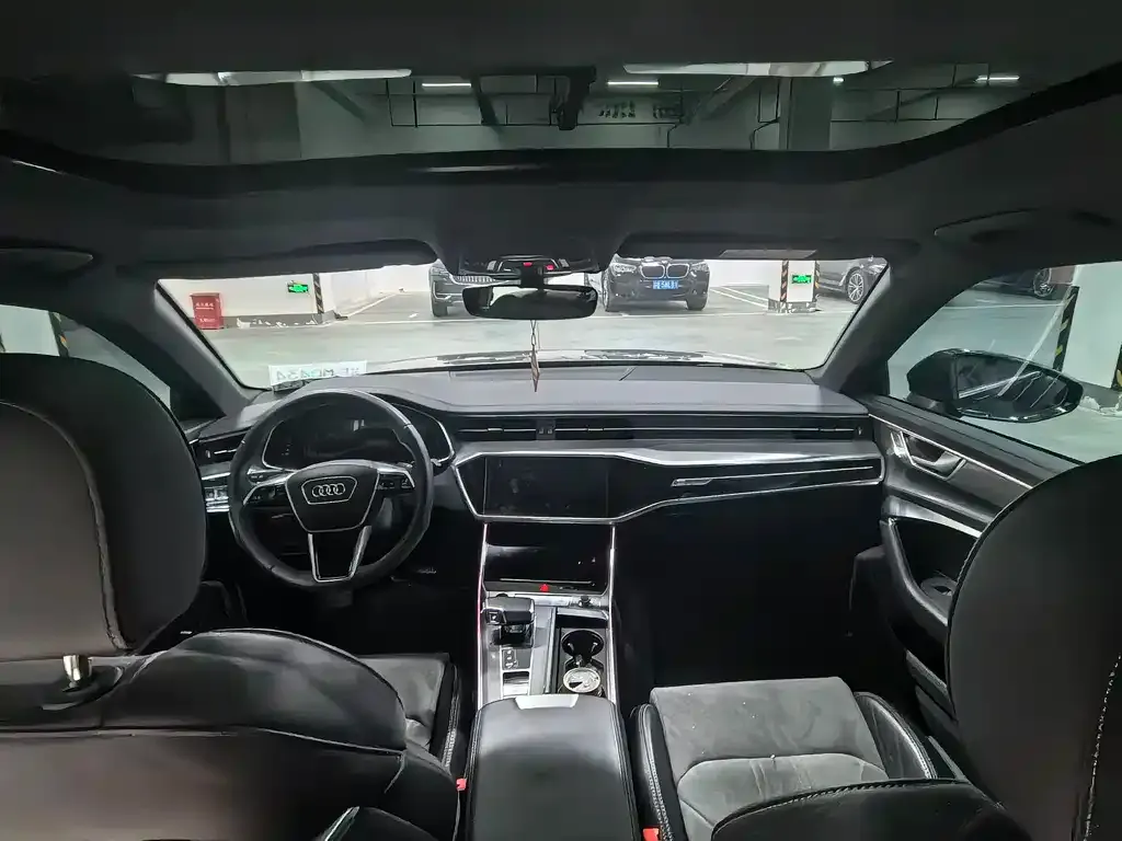 Audi A6L 2023 из CN, фото 5