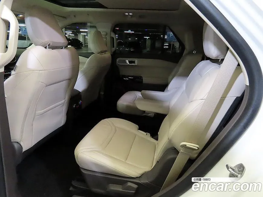 Ford Explorer 2021 из KR, фото 10