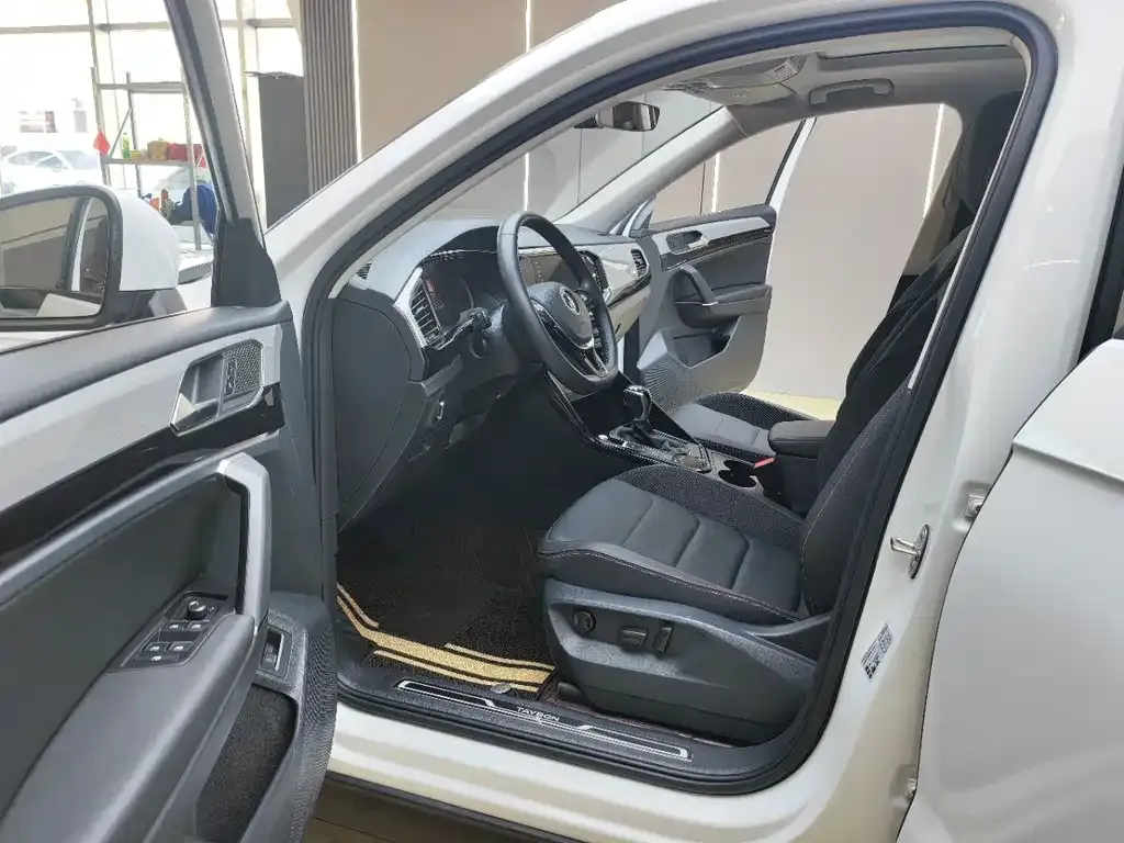 Volkswagen Tayron 2022 из CN, фото 6