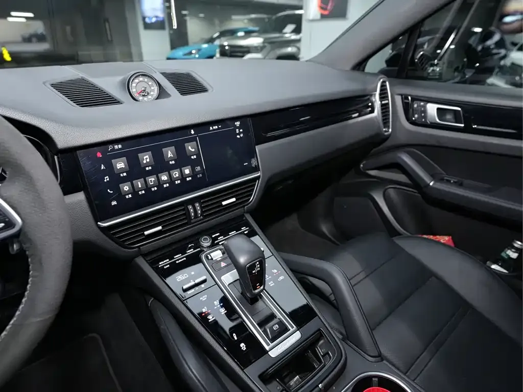 Porsche Cayenne 2022 из CN, фото 10