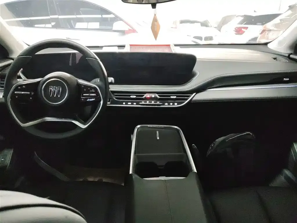 Buick LaCrosse 2024 из CN, фото 3