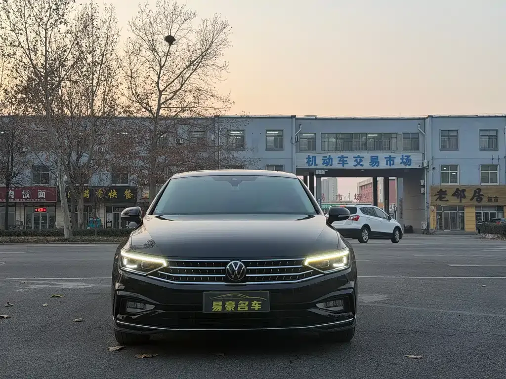 Volkswagen Magotan 2023 из CN, фото 2