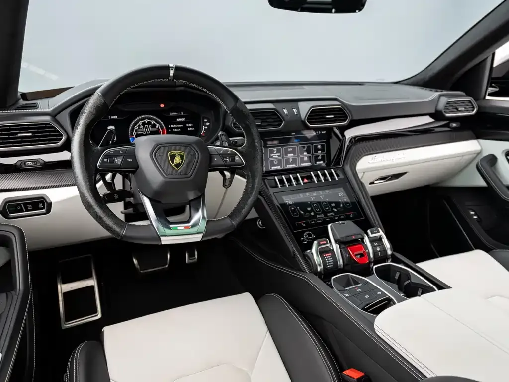 Lamborghini Urus 2021 из CN, фото 6