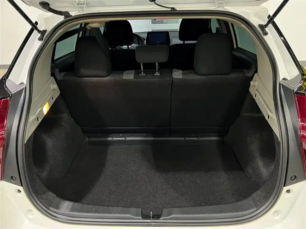 Toyota Vios FS 2022 из CN, фото 8
