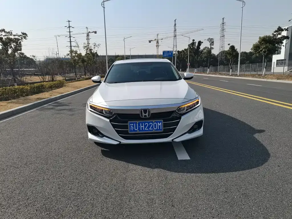 Honda Accord 2022 из CN, фото 10