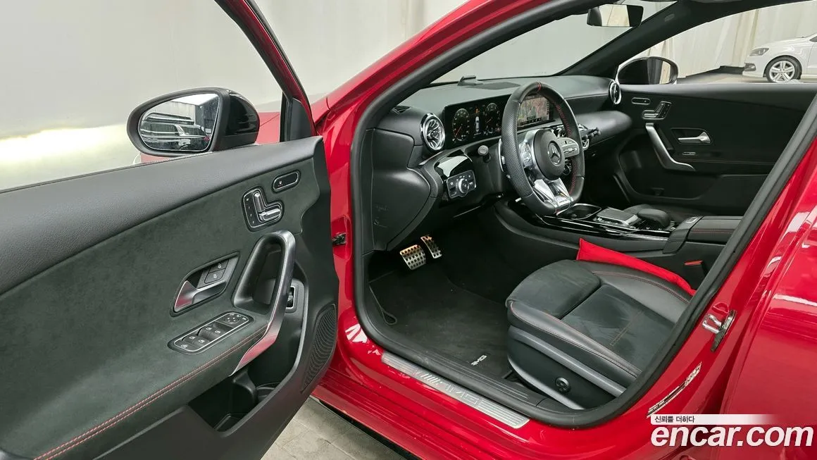 Mercedes-Benz A-Class 2023 из KR, фото 9