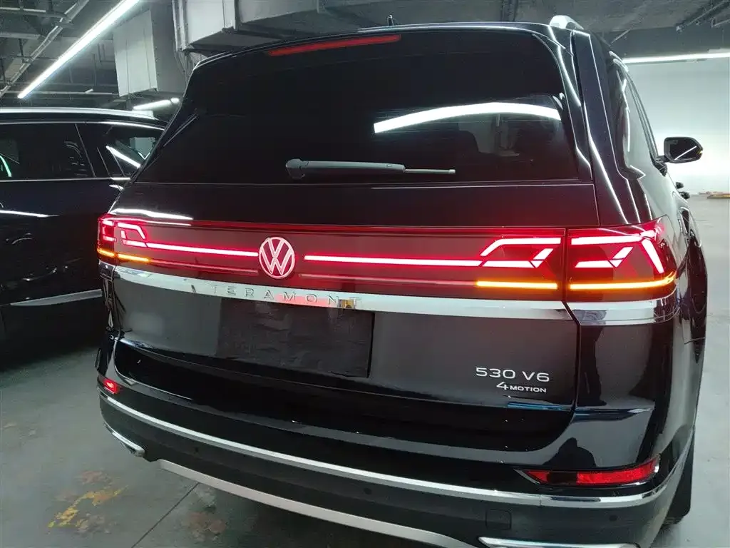Volkswagen Teramont 2023 из CN, фото 9