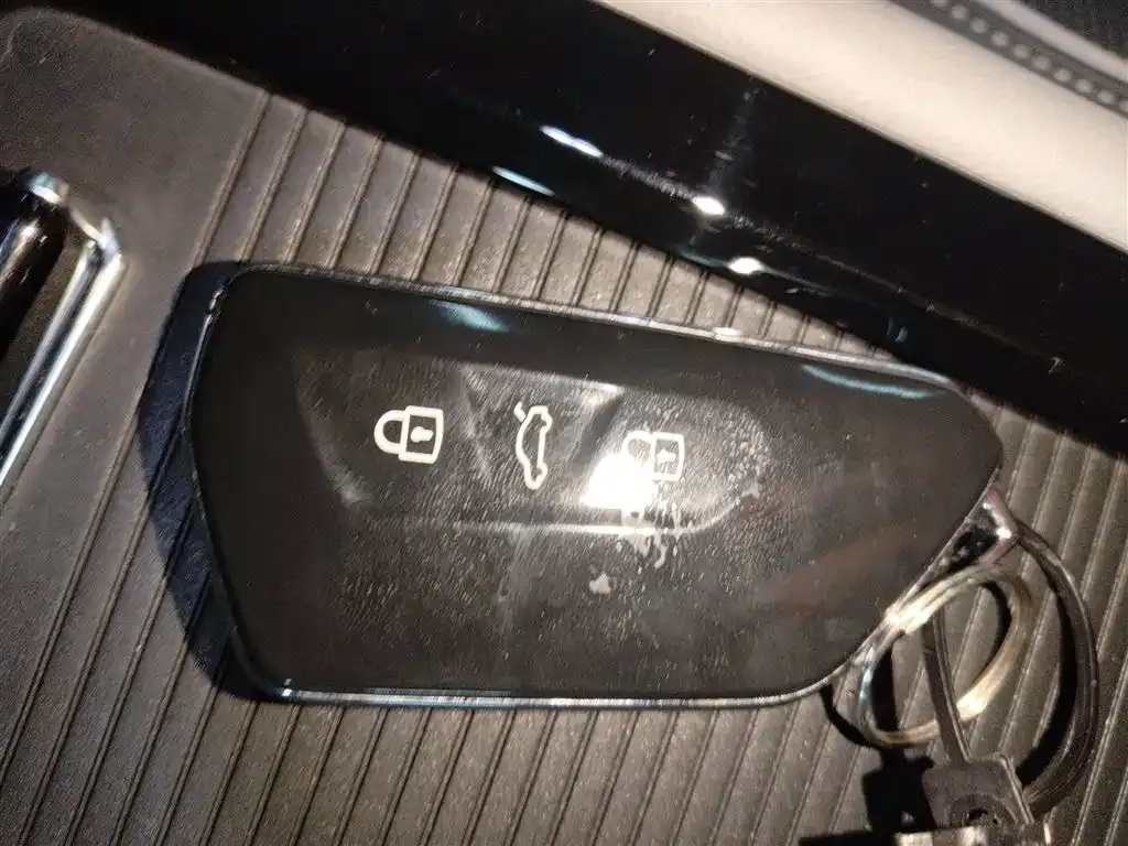 Volkswagen Teramont 2023 из CN, фото 4