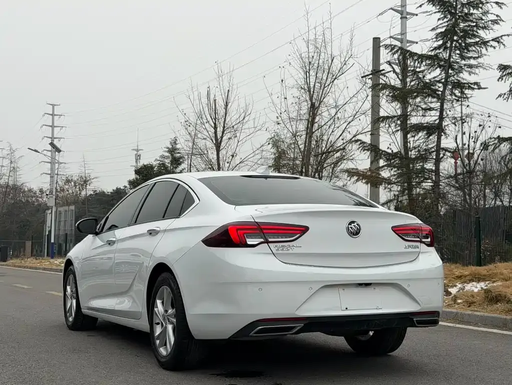 Buick Regal 2022 из CN, фото 9