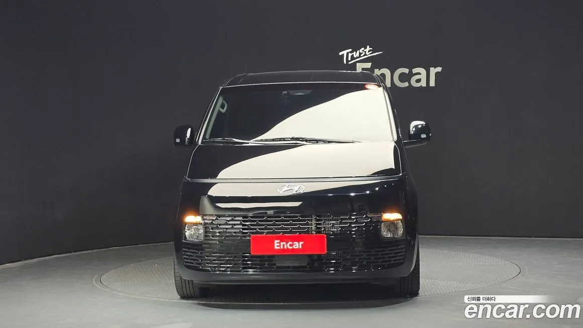 Hyundai Staria 2023 из KR, фото 3