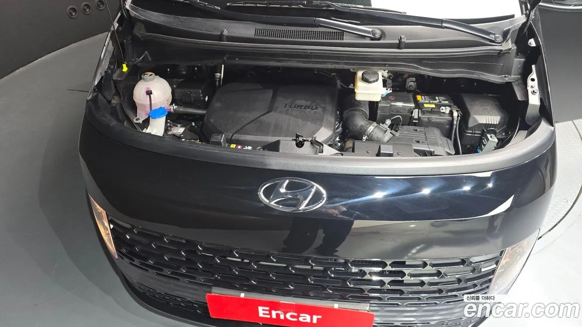 Hyundai Staria 2023 из KR, фото 6