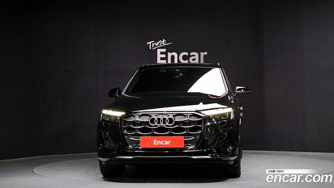 Audi Q7 2025 из KR, фото 2