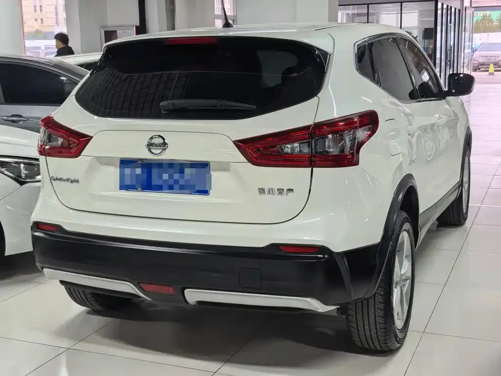 Nissan Qashqai 2021 из CN, фото 3