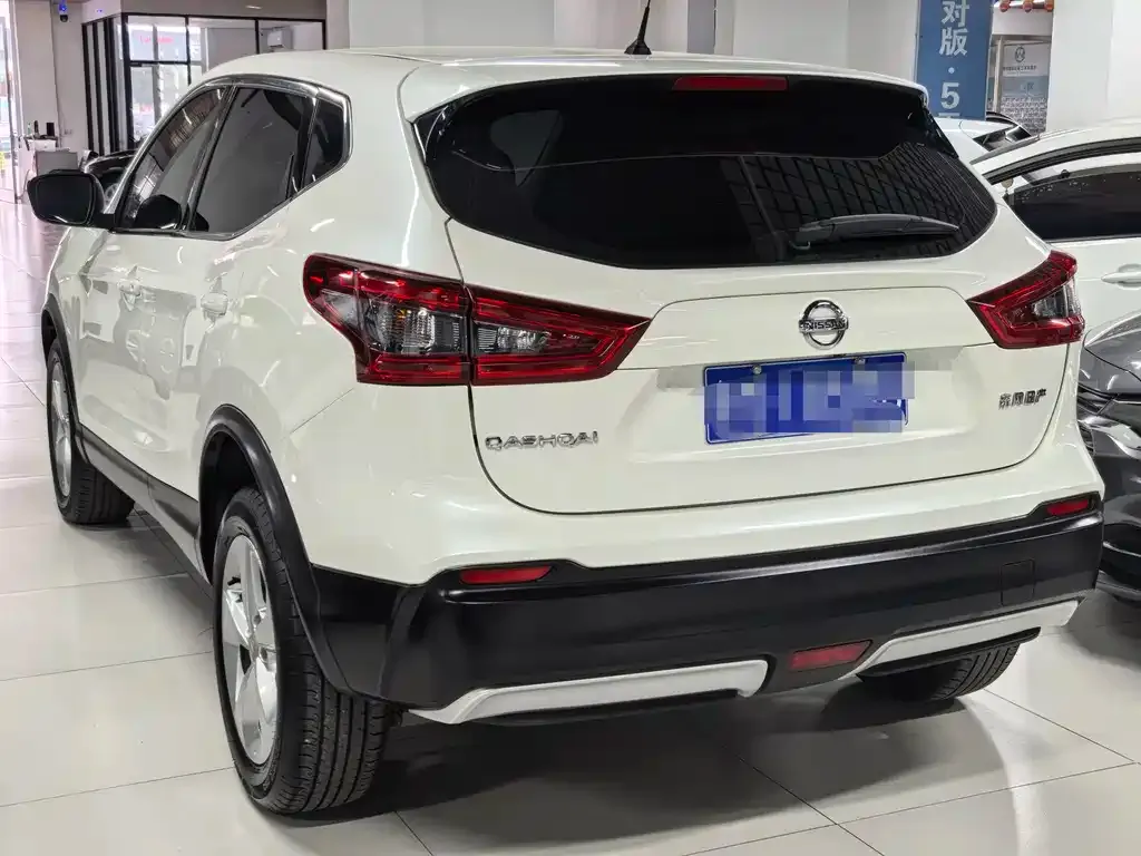Nissan Qashqai 2021 из CN, фото 4