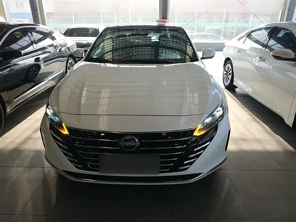 Nissan Teana 2024 из CN, фото 3