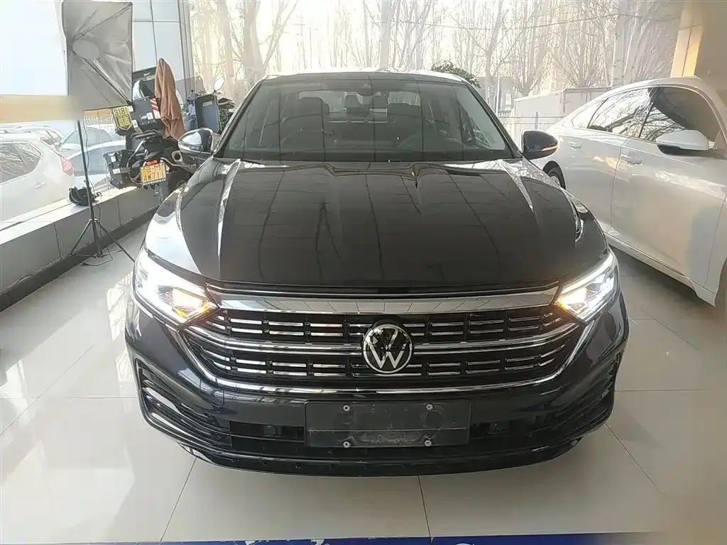 Volkswagen Sagitar 2023 из CN, фото 3