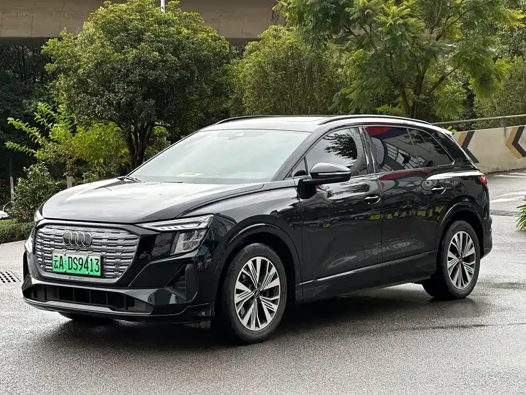 Audi Q5 e-tron 2024 из CN, фото 1