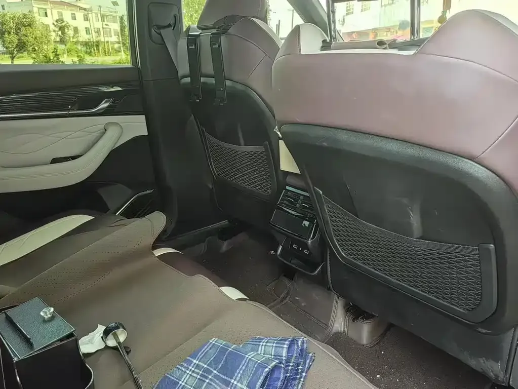 Geely Xingyue L 2024 из CN, фото 4