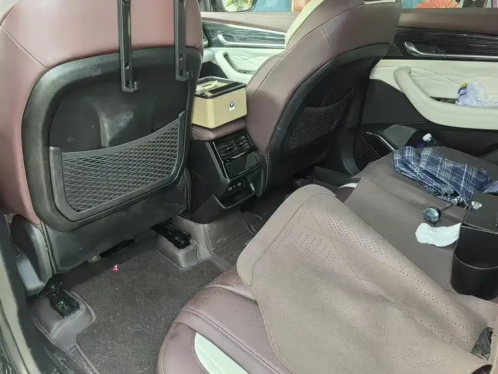Geely Xingyue L 2024 из CN, фото 5