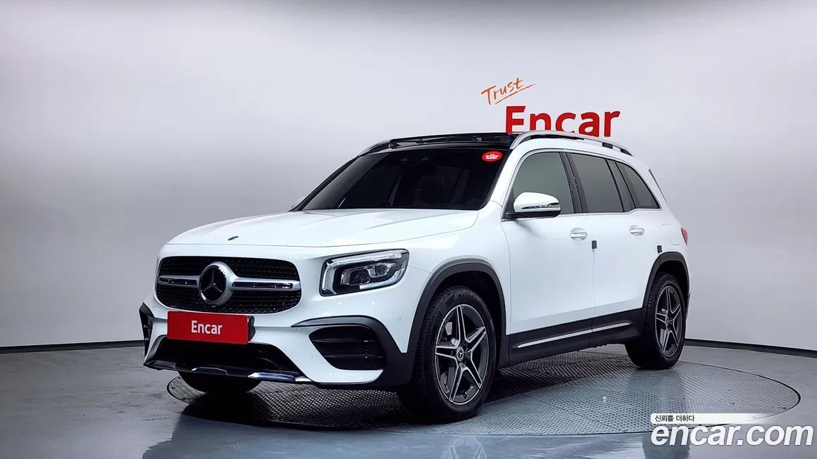 Mercedes-Benz GLB-Class — фото 1