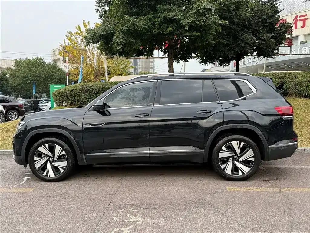 Volkswagen Teramont 2025 из CN, фото 8