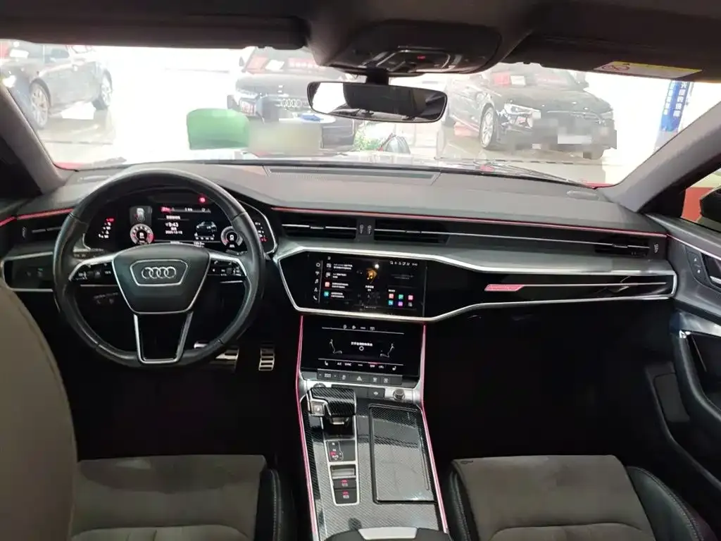 Audi A6L 2021 из CN, фото 10