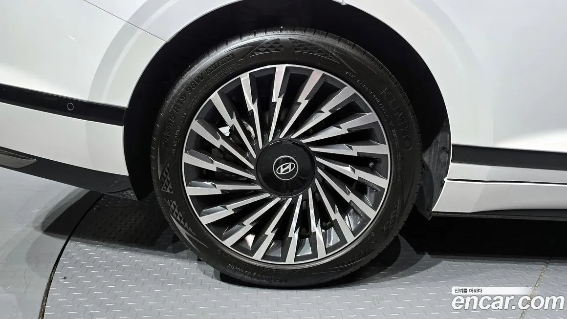 Hyundai Grandeur 2024 из KR, фото 6