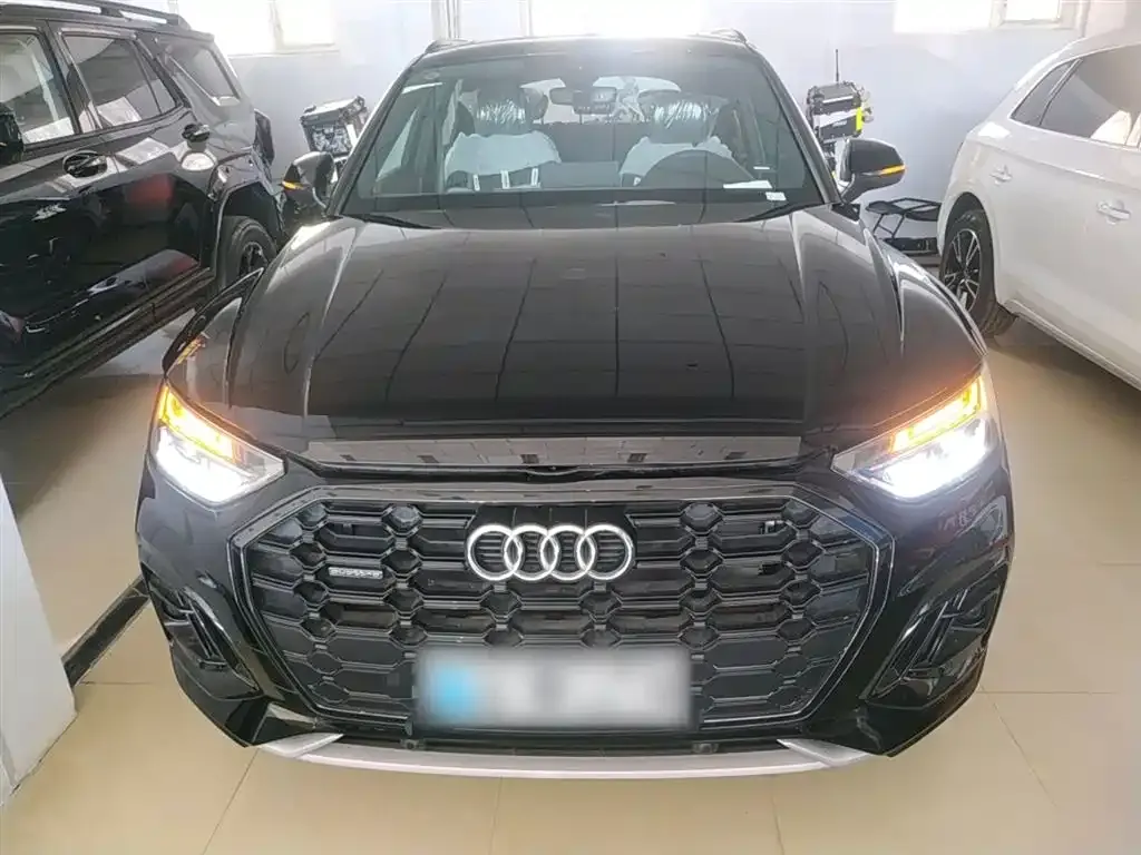 Audi Q5L 2025 из CN, фото 8