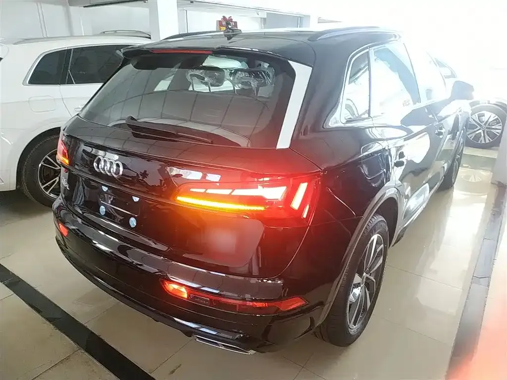 Audi Q5L 2025 из CN, фото 6