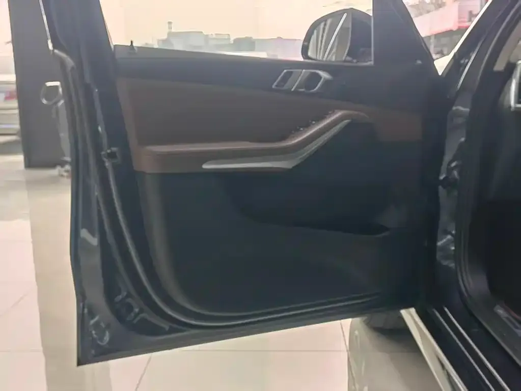 BMW X5 (Import) 2021 из CN, фото 2